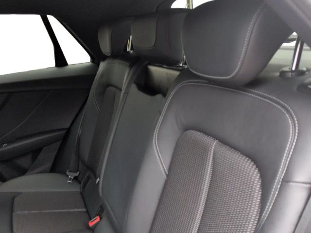 Audi Q2 35 TFSI S-Line