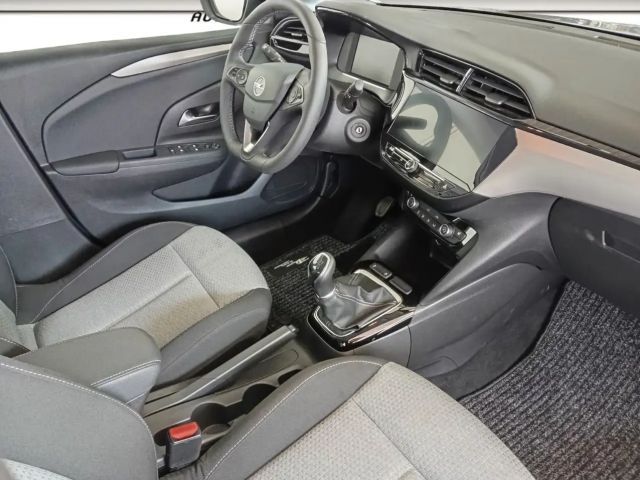 Opel Corsa F Sitz- und Lenkradheizung / 101 PS