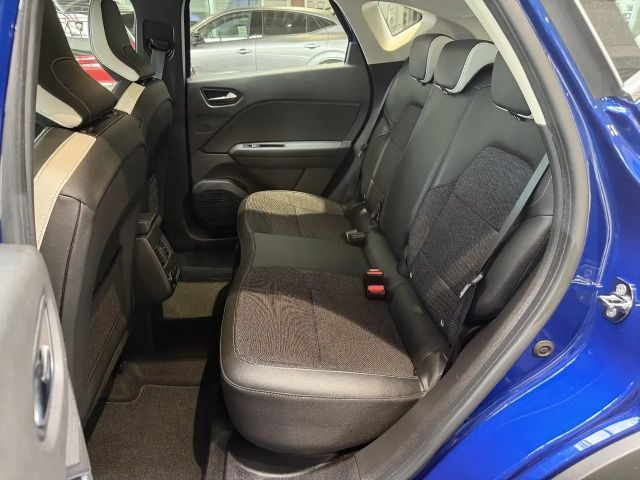 Renault Captur Intens TCe 140