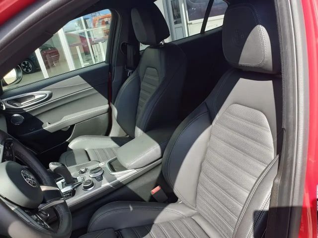 Alfa Romeo Giulia Q4 Veloce