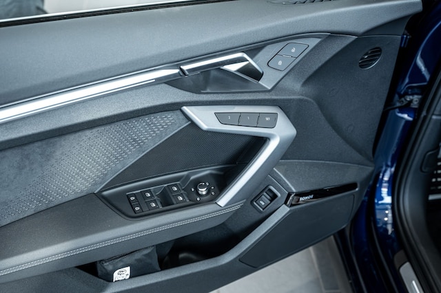 Audi A3 S-Line S-Tronic Sedan