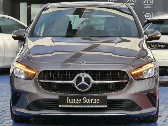 Mercedes-Benz B 180 Progressive