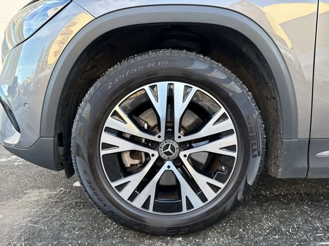 Mercedes-Benz GLA 220 4MATIC GLA 220 d