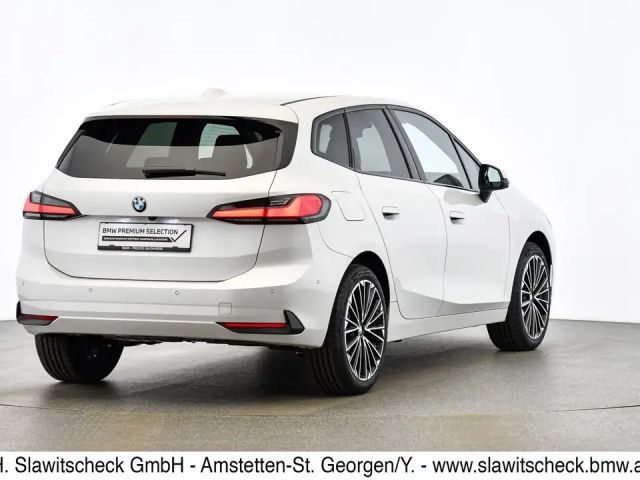 BMW 218 218d Active Tourer Sedan