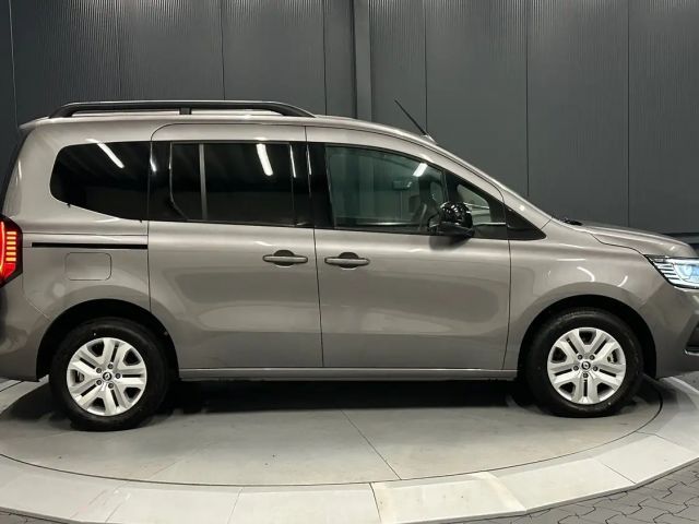 Renault Kangoo EDC TCe 130