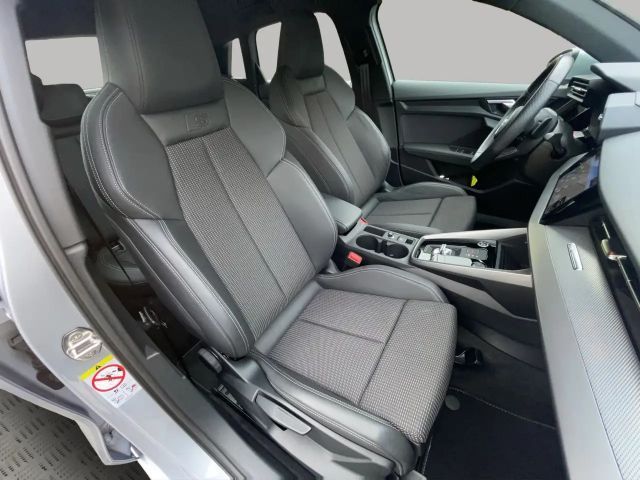 Audi A3 30 TFSI Sedan