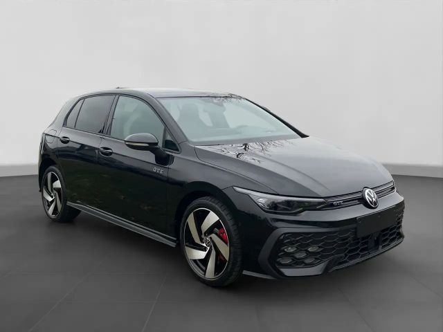 Volkswagen Golf GTE Style