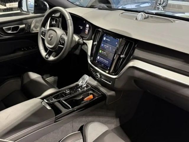 Volvo S60 AWD Dark Recharge Ultimate