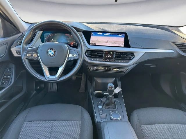 BMW 118 118i Advantage pakket Sedan