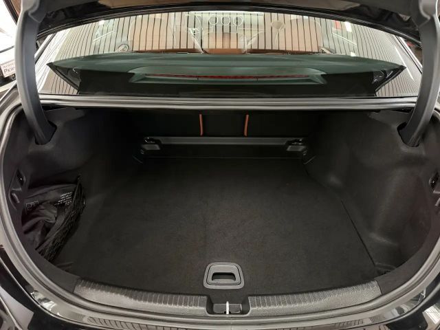 Mercedes-Benz C 200 C 200 d Luxury Line Sedan