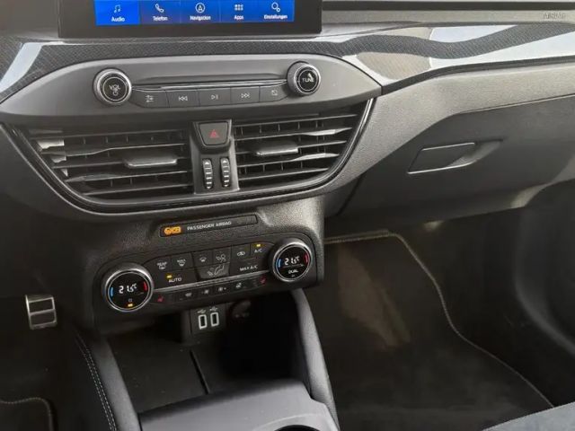 Ford Focus Limited ST Line