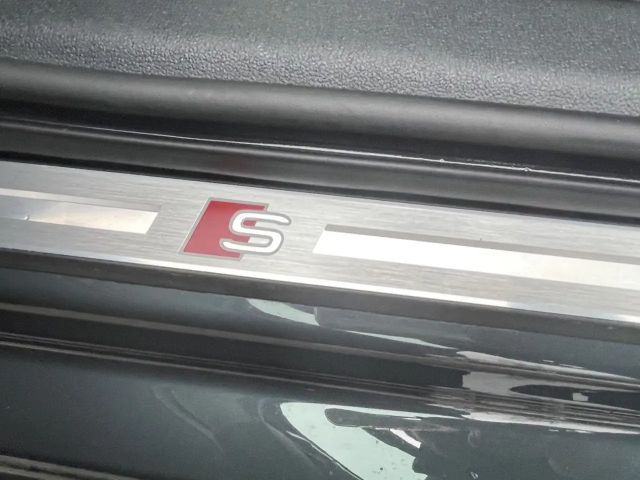 Audi A3 35 TFSI S-Line Sedan