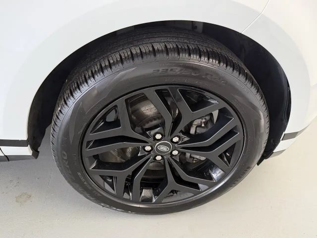 Land Rover Range Rover Evoque P300e