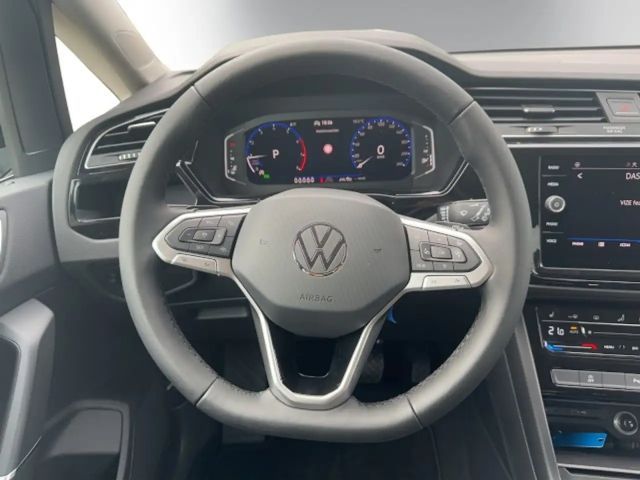 Volkswagen Touran 1.5 TSI DSG Highline