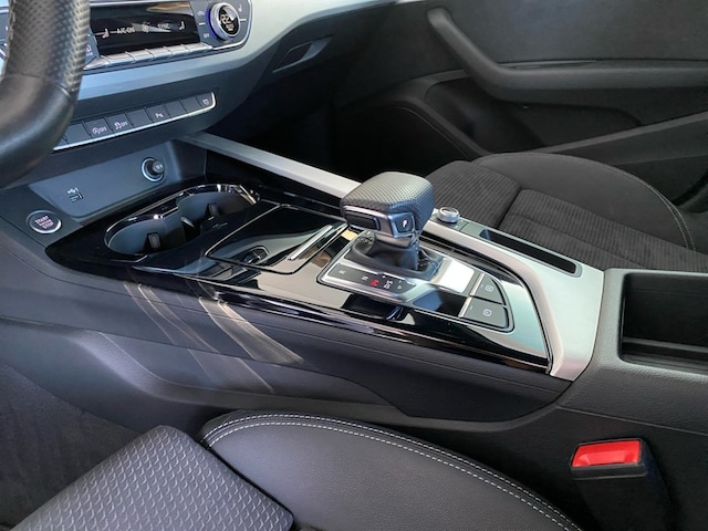 Audi A4 35 TFSI S-Tronic Sedan