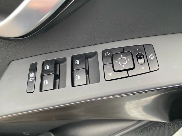 Kia Niro 1.6 HEV 129 DCT VIS Komfort ACC+SHZ+2xKlima+LM