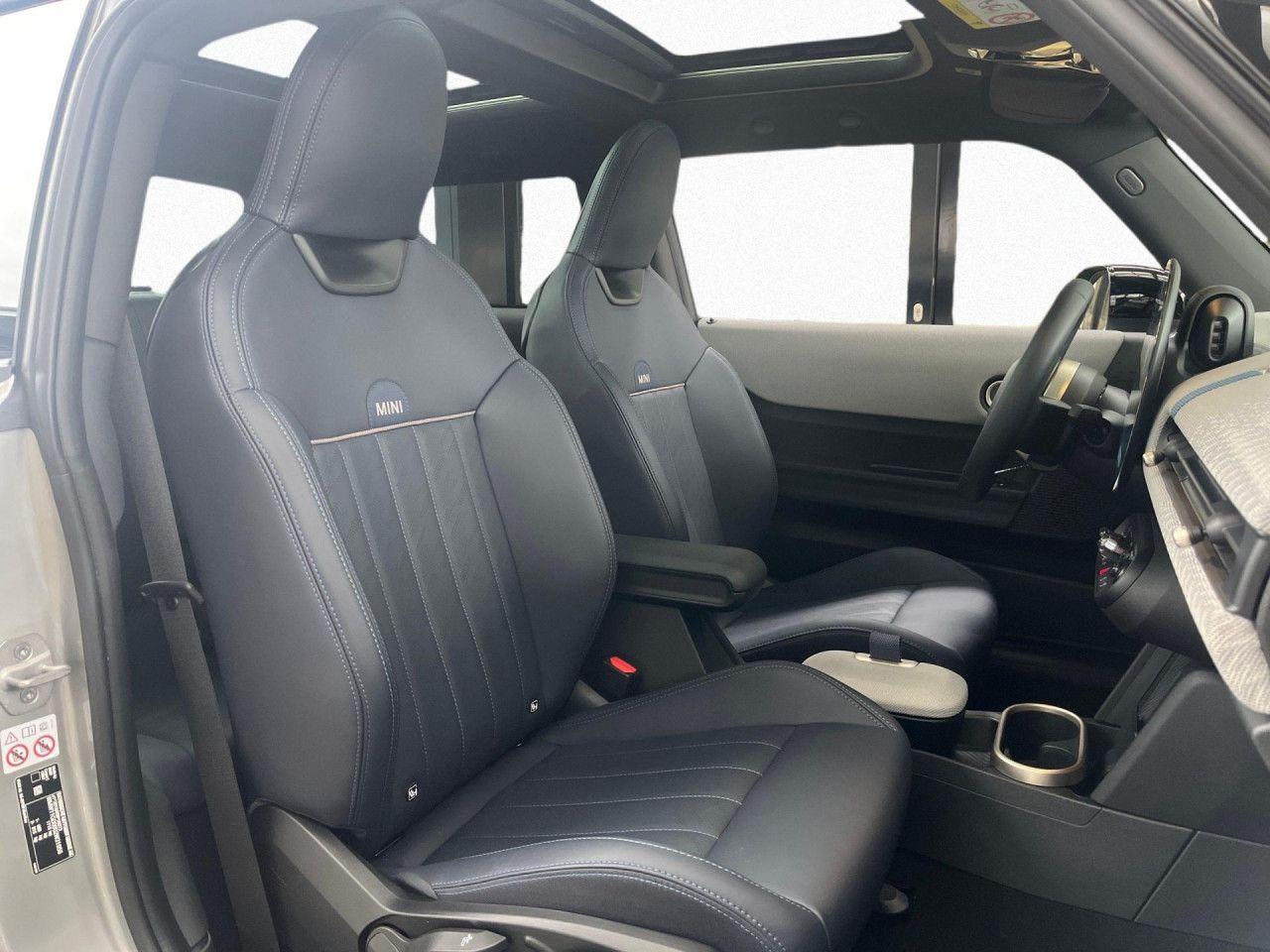 MINI Cooper Paket M Pano HUD Kamera KomfZug Sitzhz Bluetooth