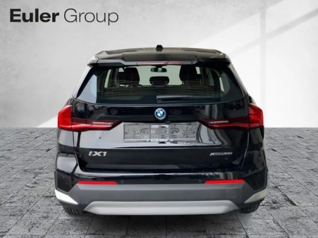 BMW iX1 xDrive
