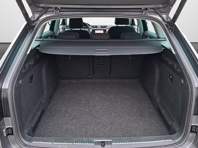 Skoda Superb 2.0 TDI Ambition Combi