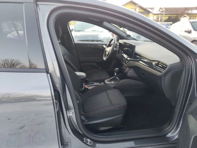 Ford Focus ST Line Wagon