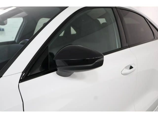 Audi A3 35 TFSI S-Line S-Tronic Sedan