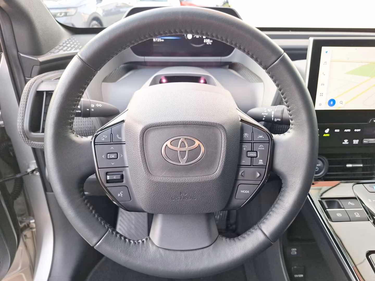 Toyota bZ4X bz4X el.Heckklappe 360°Kamera Sitz+Lenkradheiz. 