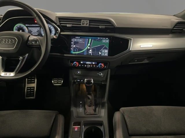 Audi Q3 45 TFSI Hybride S-Line