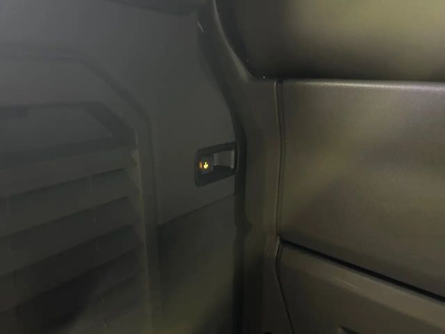 Volkswagen Multivan IQ.Drive Life T7