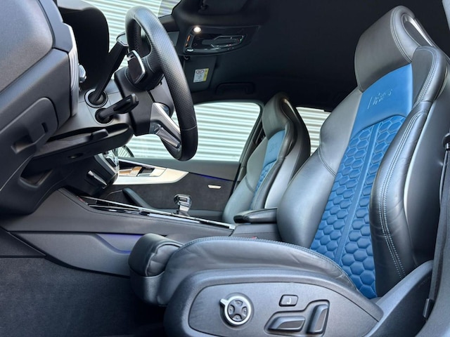 Audi RS4 Avant Quattro