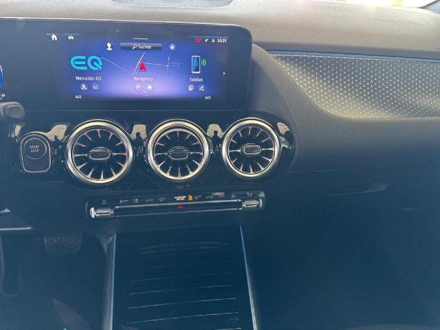 Mercedes-Benz EQA 350 4MATIC