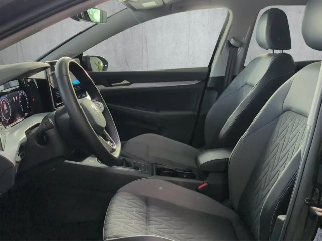 Volkswagen Golf 1.5 TSI