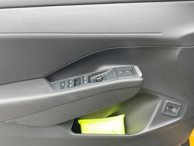 Volkswagen T-Roc IQ.Drive R-Line