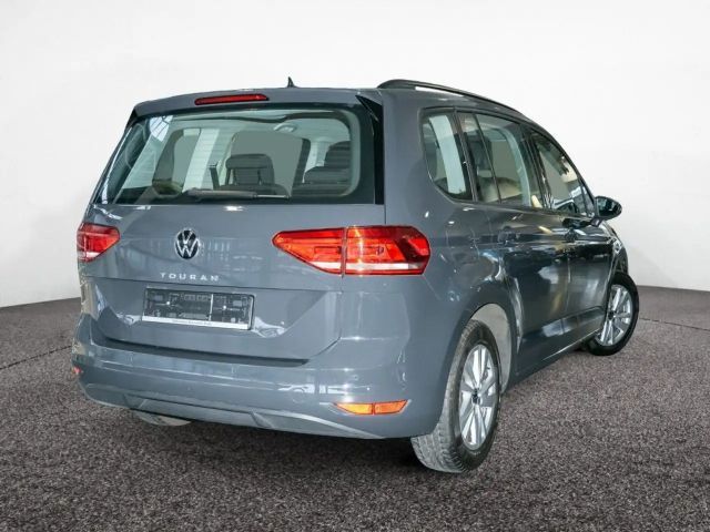 Volkswagen Touran 1.5 TSI Comfortline