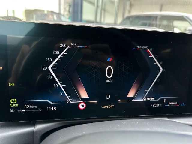 BMW 330 330d M-Sport Touring xDrive