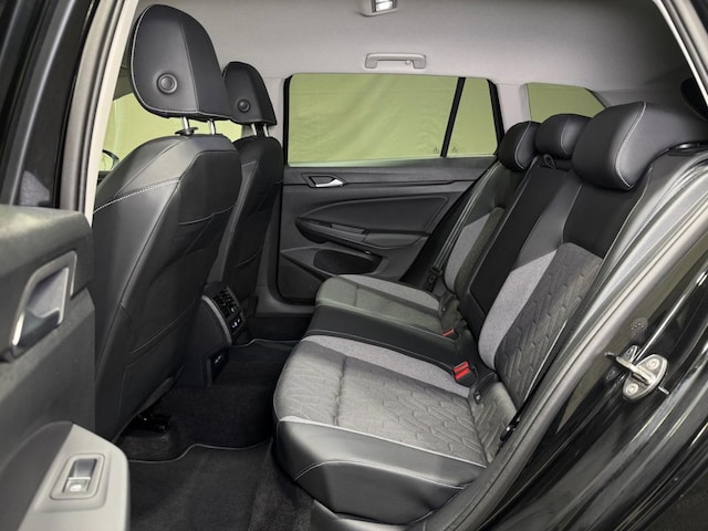 Volkswagen Golf 2.0 TDI DSG Variant