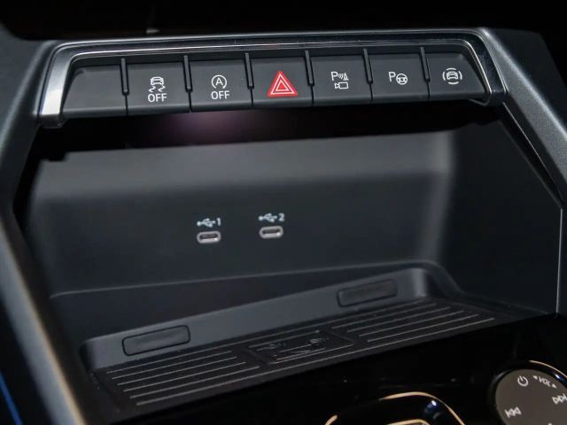 Audi A3 35 TFSI S-Line S-Tronic Sedan