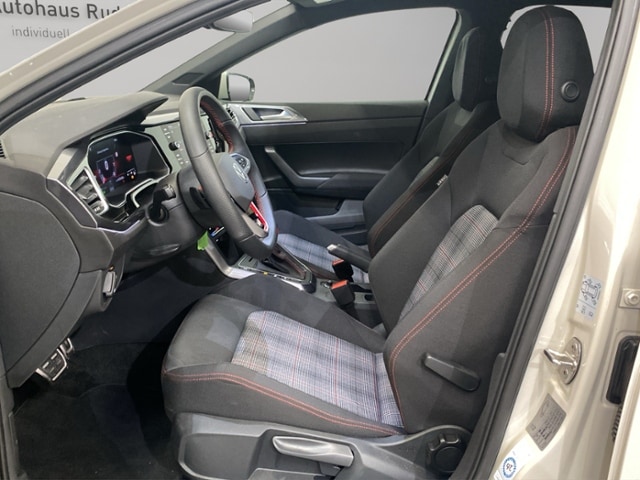 Volkswagen Polo 2.0 TSI DSG