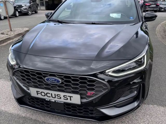 Ford Focus ST Line