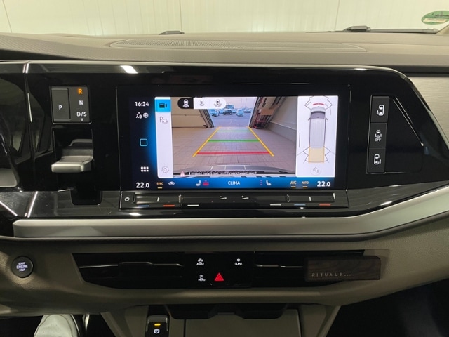 Volkswagen Multivan 2.0 TDI Lang T7