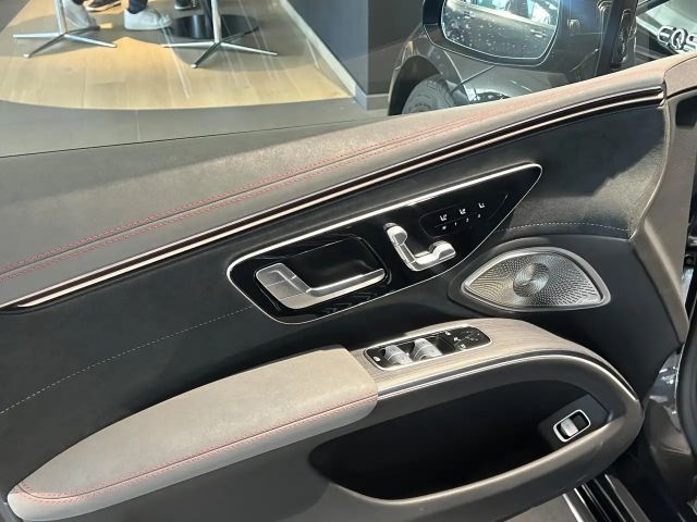 Mercedes-Benz EQS 4MATIC 580 Sedan