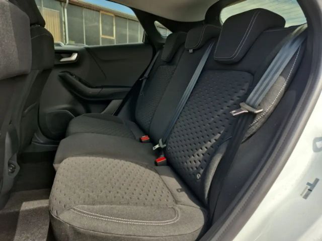 Ford Puma EcoBoost Titanium