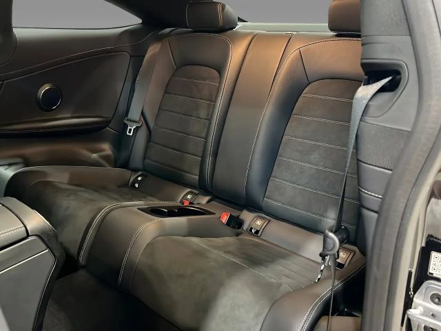 Mercedes-Benz C 200 AMG Line Coupé