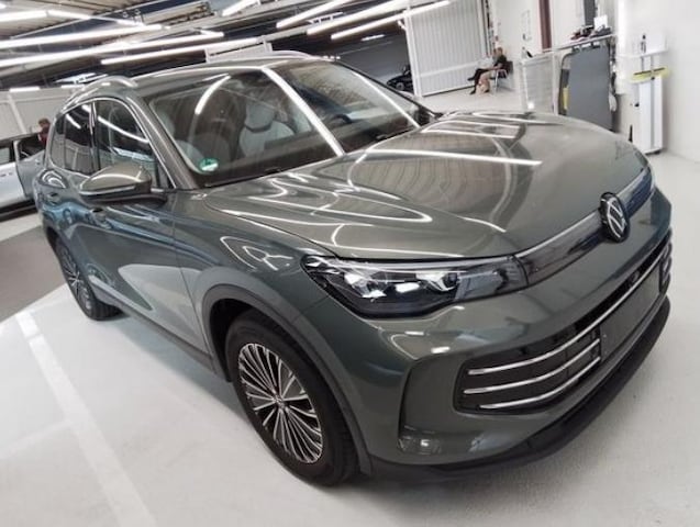 Volkswagen Tiguan DSG Elegance Elegance