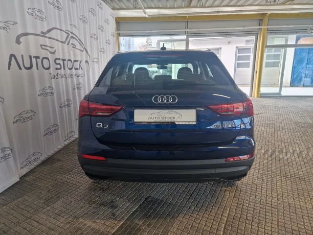 Audi Q3 45 TFSI Hybride S-Tronic
