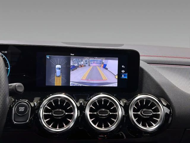 Mercedes-Benz EQA 350 4MATIC AMG Line