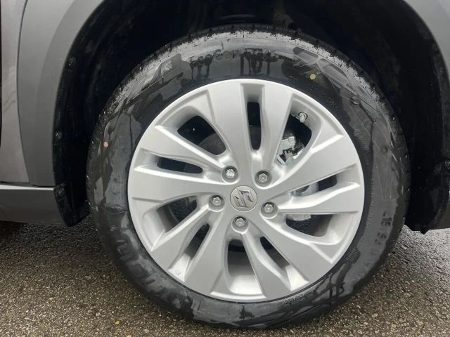 Suzuki S-Cross Hybrid