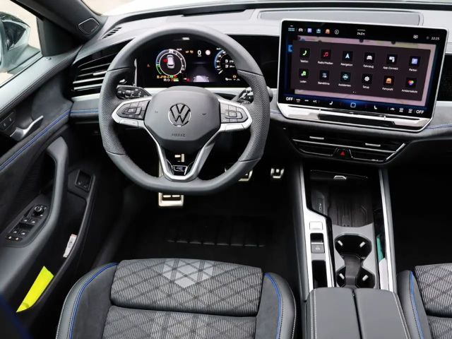 Volkswagen Passat DSG R-Line eHybrid