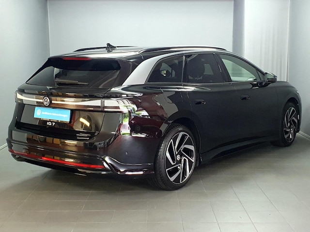 Volkswagen ID.7 Pro Tourer