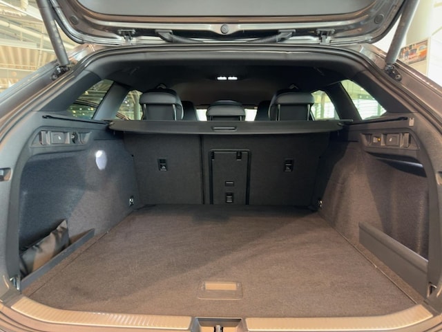 Volkswagen Passat 2.0 TDI DSG R-Line Variant