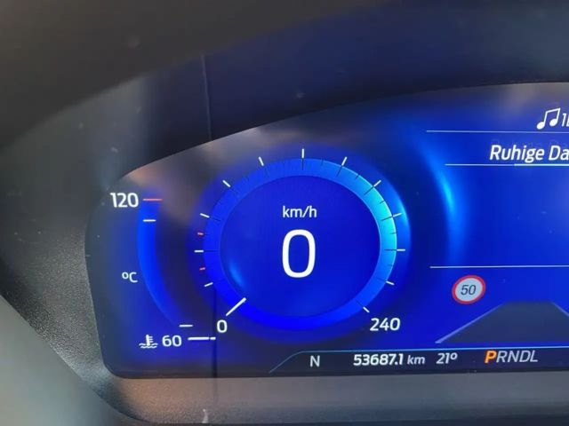 Ford Kuga Plug in Hybrid ST Line X